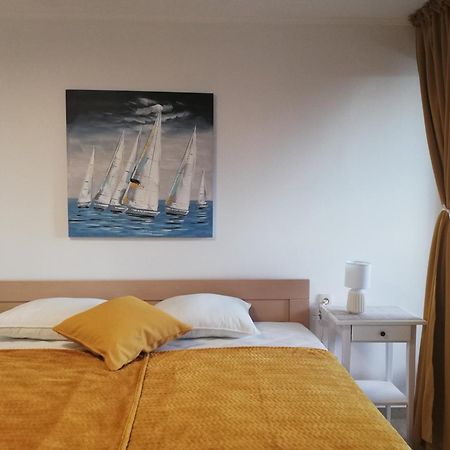 Apartments Tinjarosa Mundanije Dış mekan fotoğraf
