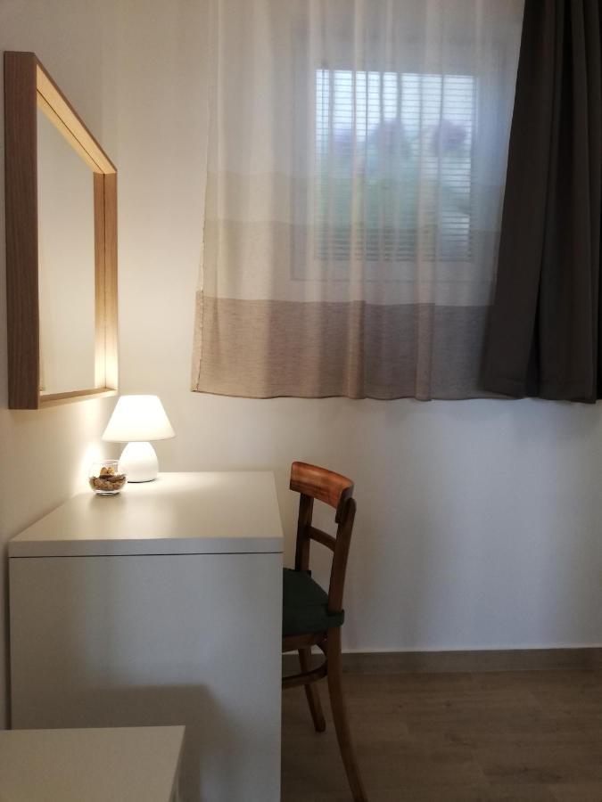 Apartments Tinjarosa Mundanije Dış mekan fotoğraf