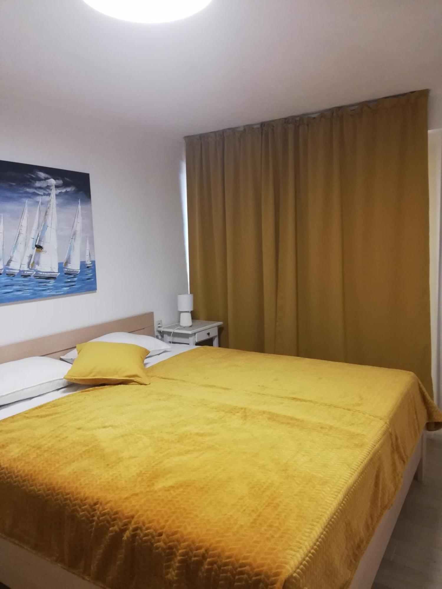 Apartments Tinjarosa Mundanije Dış mekan fotoğraf